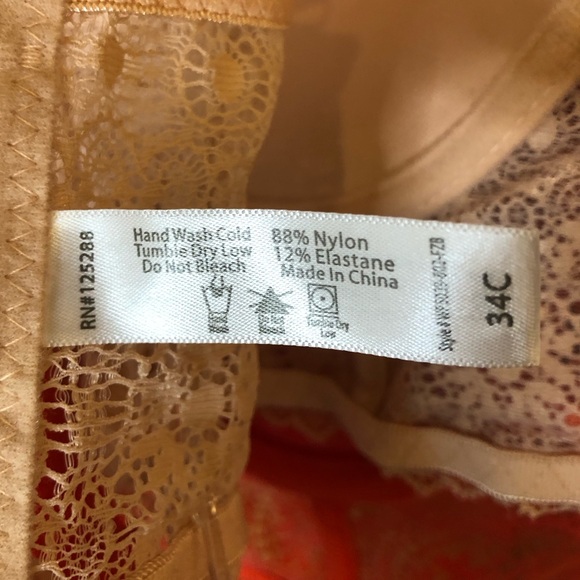 French Affair Push Up Lace Underwire Bras 34C NWT - Picture 6 of 7